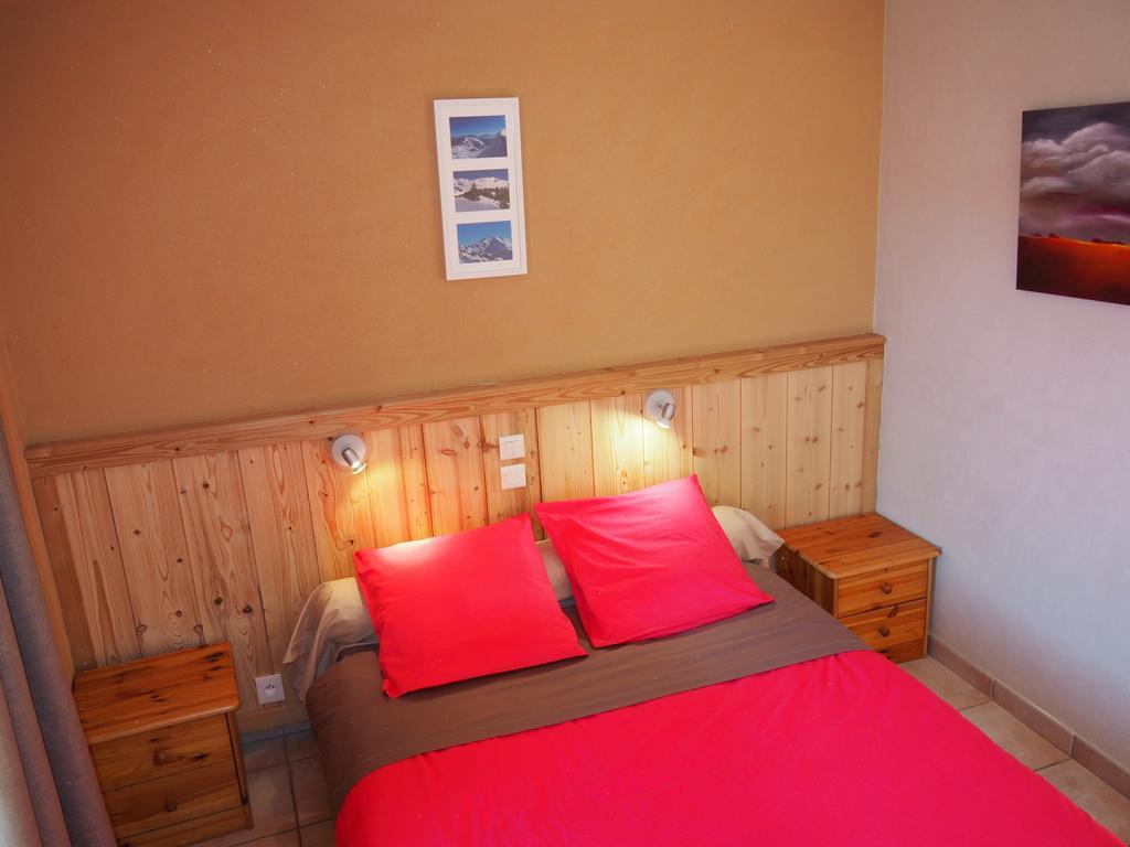 Chambres Et Gite "Pollen" Granier Bagian luar foto
